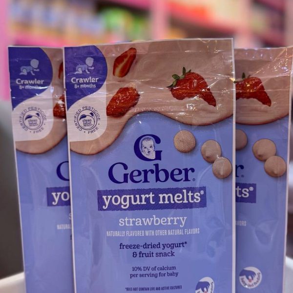 اسنک مخلوط ماست و توت فرنگی گربر Gerber